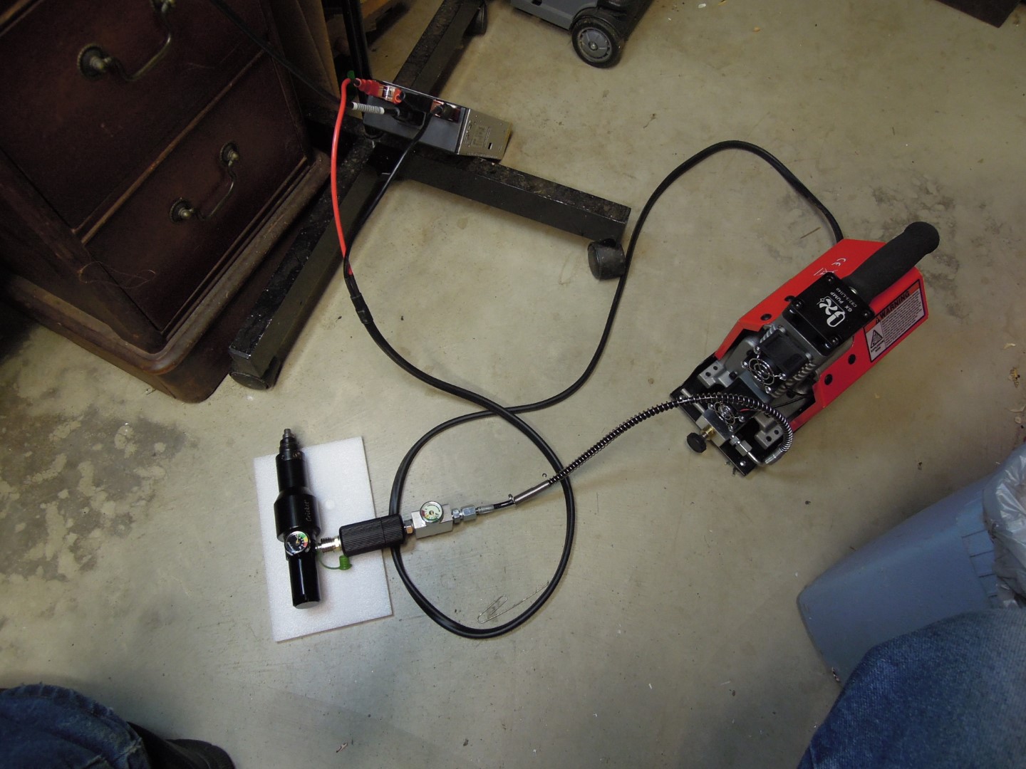 10 Pump attached to regulator (Large).JPG