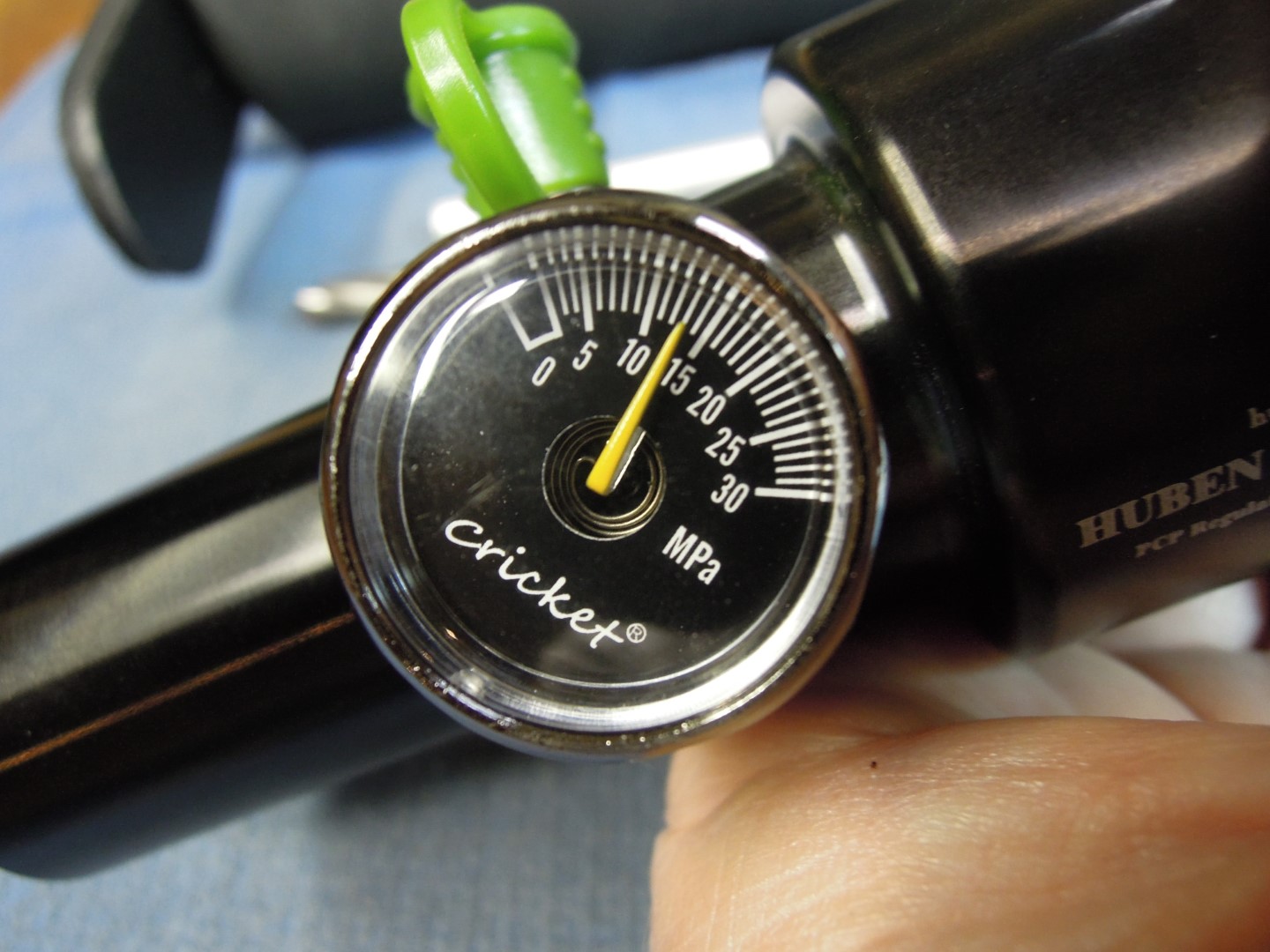 12 Gage for Regulated Pressure set for 13 MPa = 1885 PSI (Large).JPG
