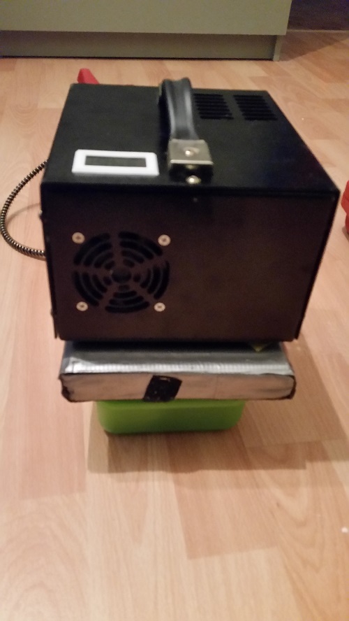 1526494529_6616490055afc754177a247.79168252_12 Volt Compressor 3.jpg
