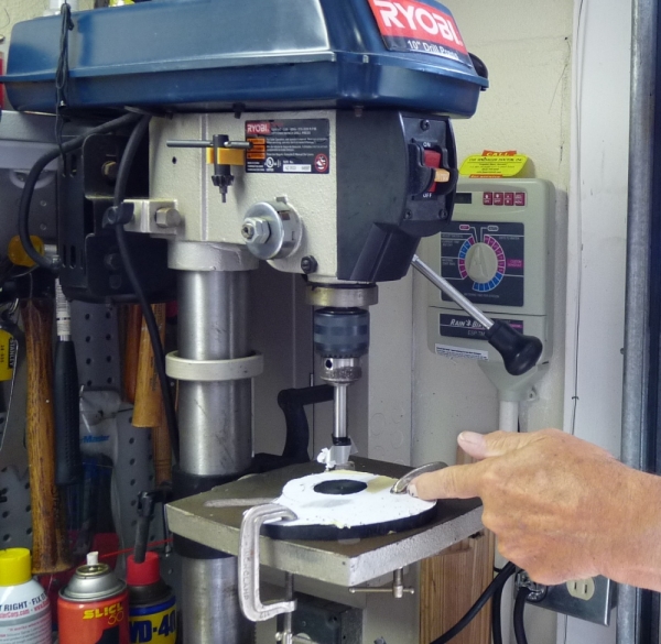 1527739076_18966307415b0f72c40544f7.37231920_rwheel hole drill.jpg