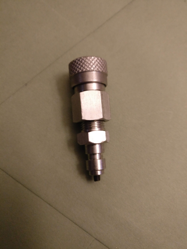 1534508464_10086935035b76bdb0351769.11107742_restrictedfitting.jpg