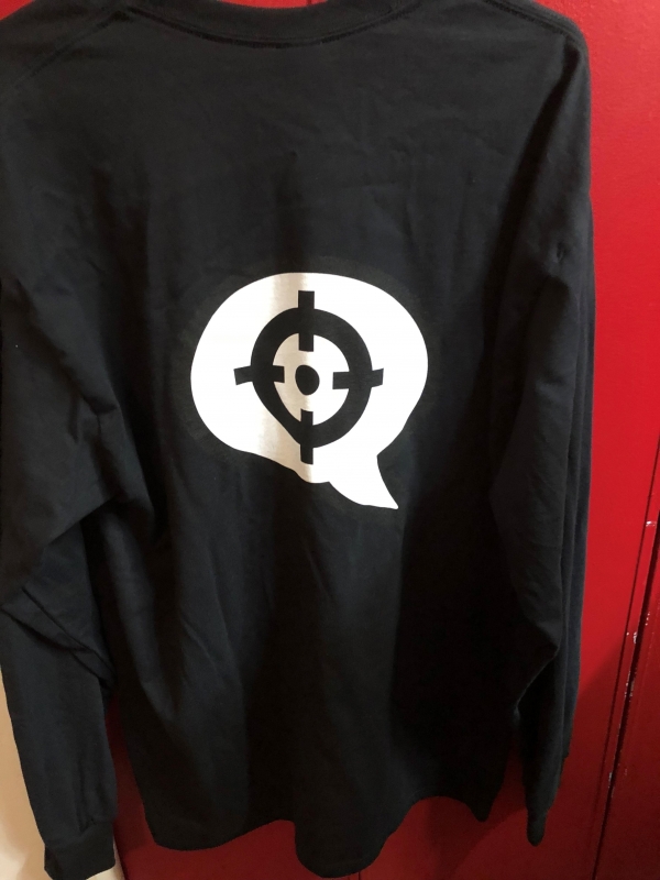 1538264447_9606197615bb00d7ff3f753.53670462_shirt2.jpg