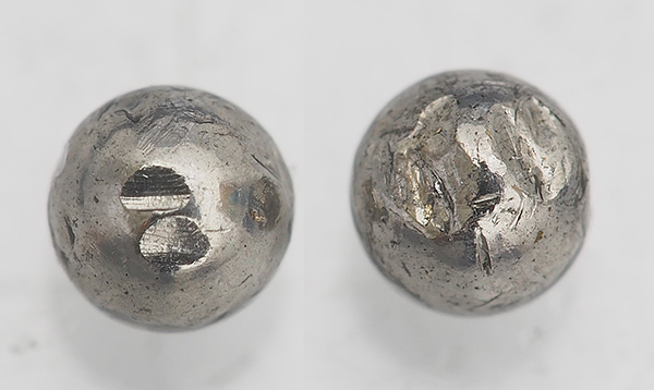 1538319663_6699163015bb0e52f5d0281.60036688_deformed balls low resol.jpg