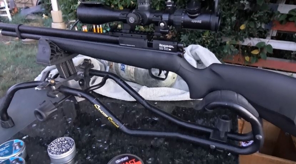 1539101990_5284812185bbcd526113f14.50121409_benjamin-fortitude-pcp-rifle.JPG