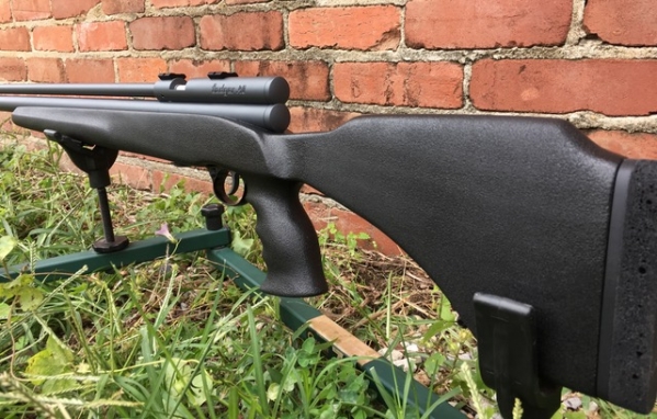 1539319642_11857140795bc0275a1bad10.69159537_Tactical Grip Close up.jpg