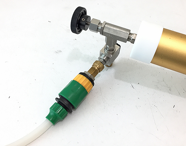 1541024213_3780705755bda29d5da0292.89705276_water hose connection 2.jpg