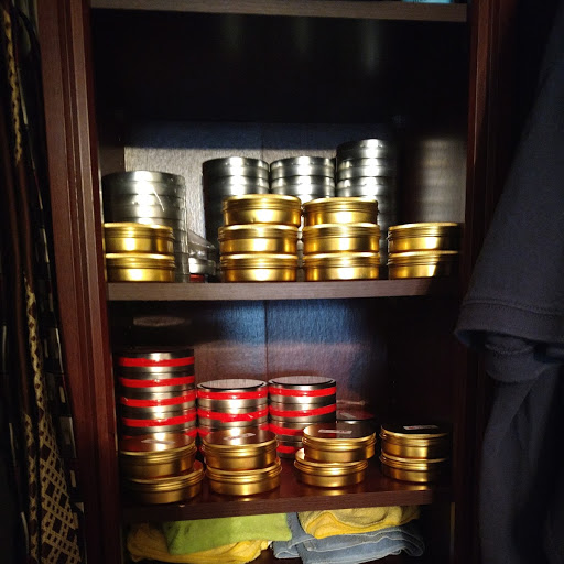 1541477057_1631429175be112c10968f7.28713222_the store.jpeg