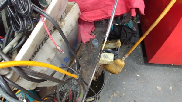 1542492841_5592729405bf092a9ddb3c5.22391406_lapping.jpg