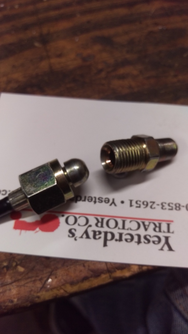 1545280052_17846631085c1b1a342563c7.43421027_fitting.jpg