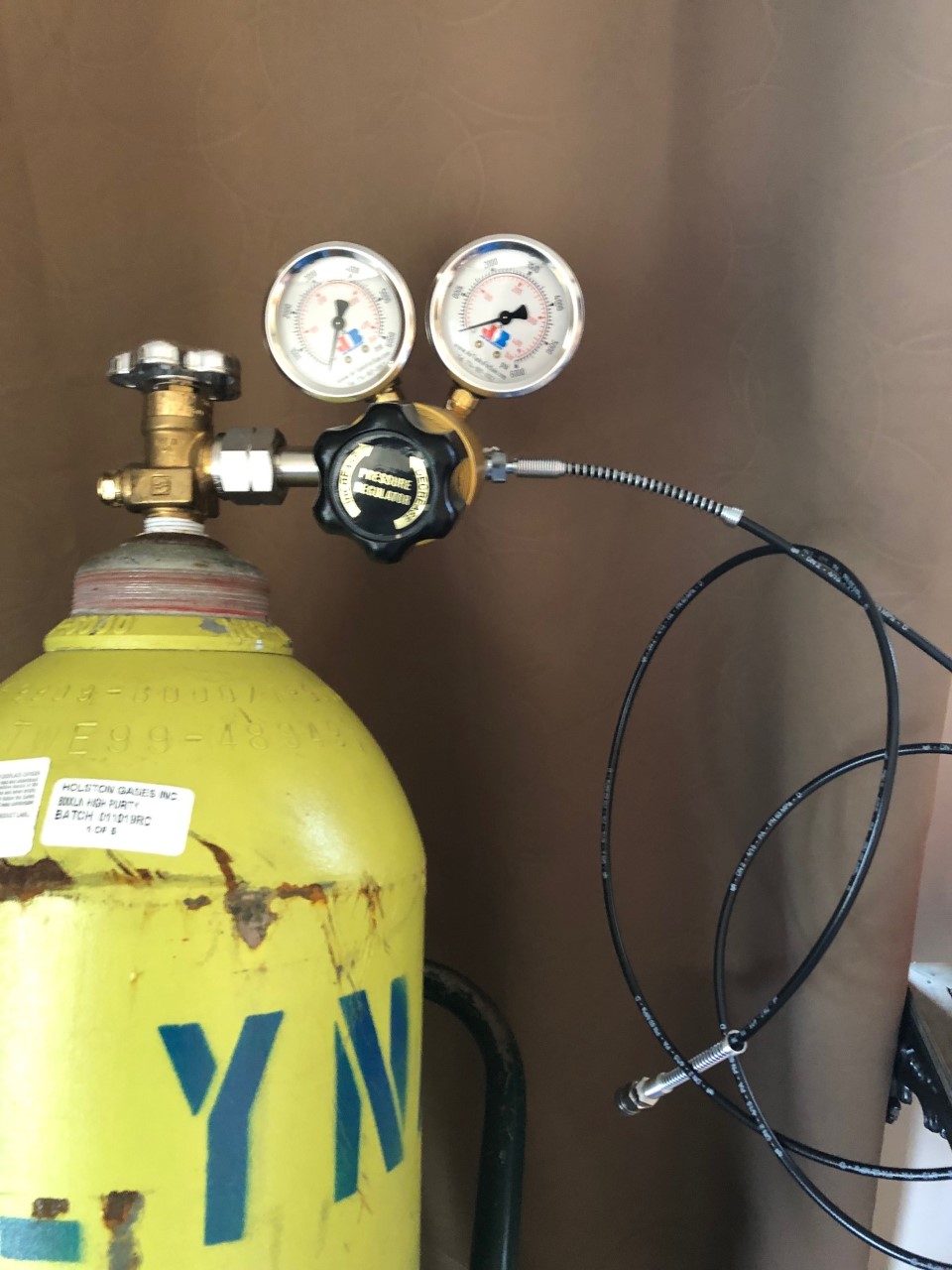 1553031845_11697564645c9162a59f9e42.03991387_nitrogen_tank2.jpg
