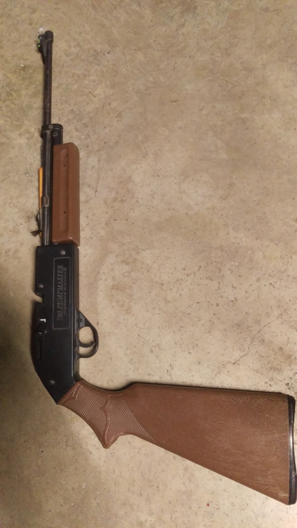 1554002613_3589318685ca032b5a1af68.58560710_crosman.jpg