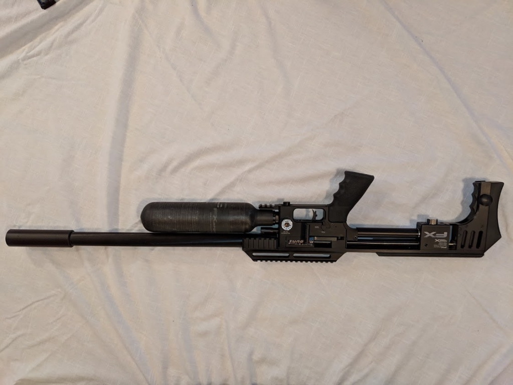 1554750115_3748799335cab9aa3c31d76.45667550_gun1.jpg
