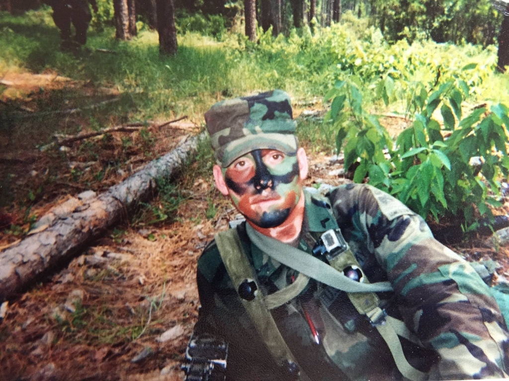 1558987477_11045655725cec42d513fd23.64865898_Turek-Army.jpg