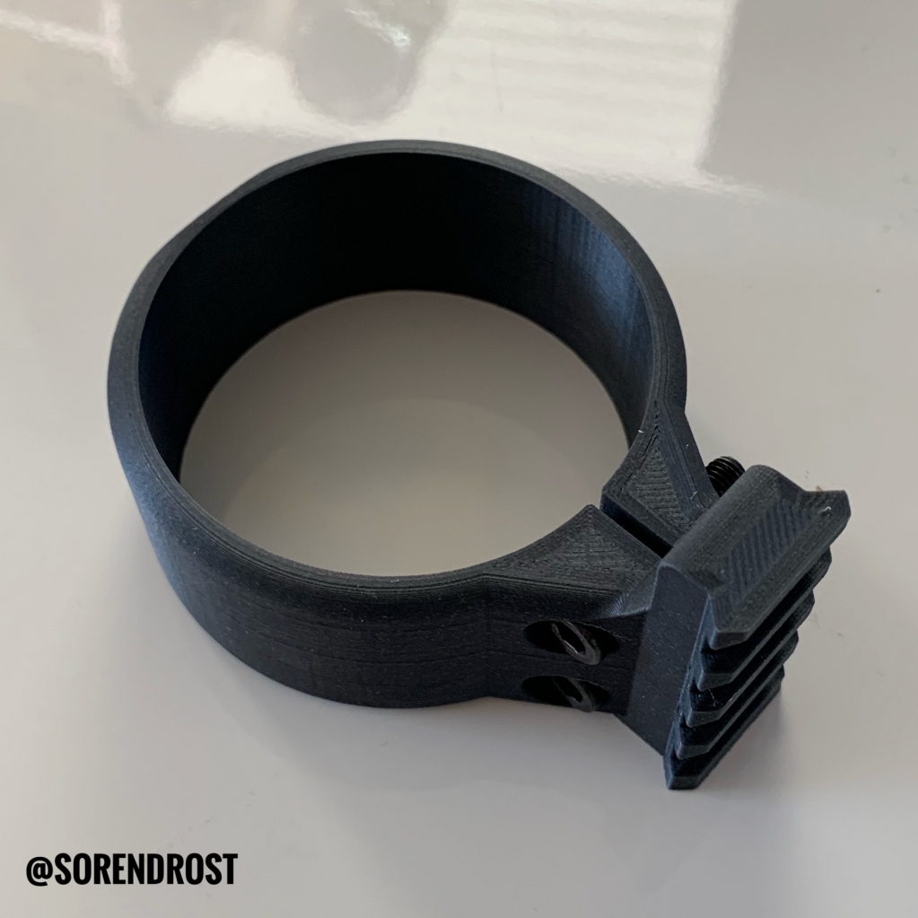 1560805563_19667754765d0800bbe6b797.81579140_Carbon Bottle Mount.jpg