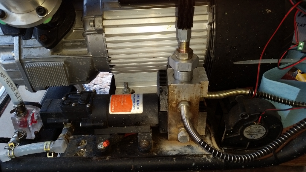 1561860847_17824903925d181aef5aa521.75202990_outflow housing with filter and check.jpg
