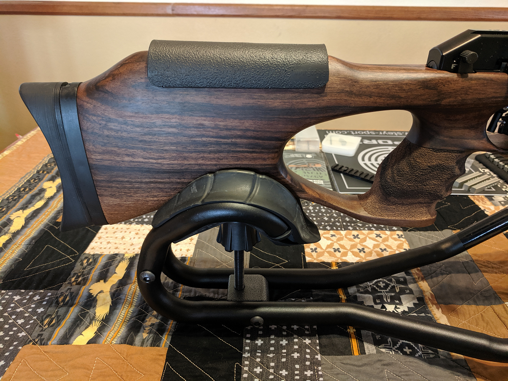1563740217_13535530495d34c839470417.63085723_Steyr back right.png