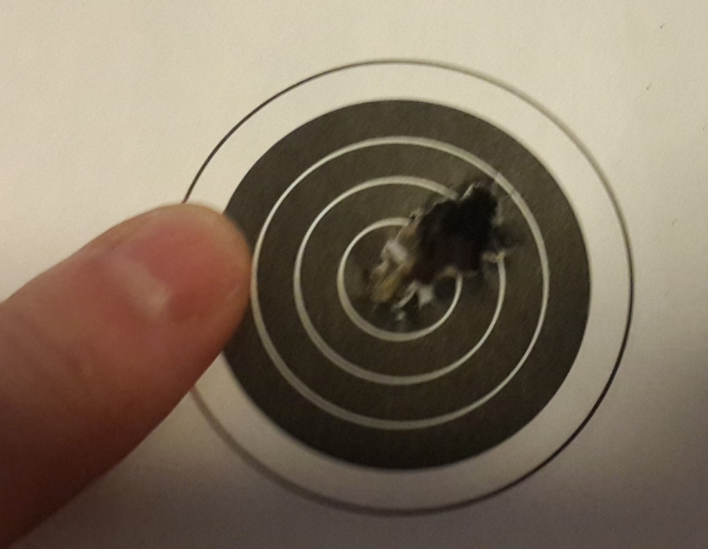 1571014328_4513176625da3c6b86dc991.66994148_35 Yards 10 shots second group (2).jpg