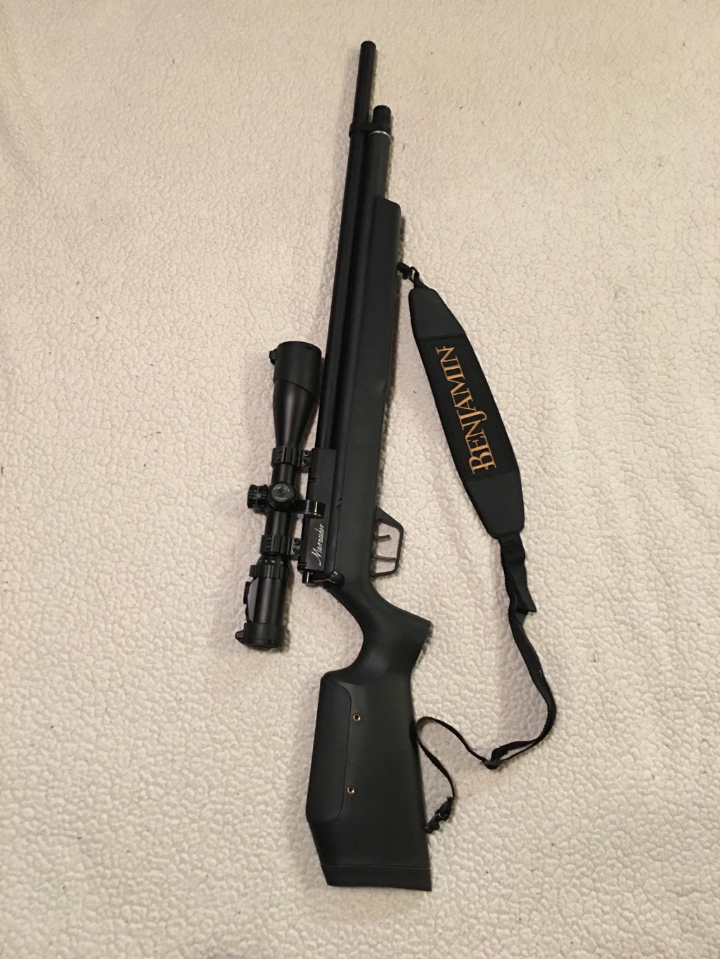 1575256332_5090885425de4810c278342.73408224_Benjamin Marauder .25 cal (1).JPG