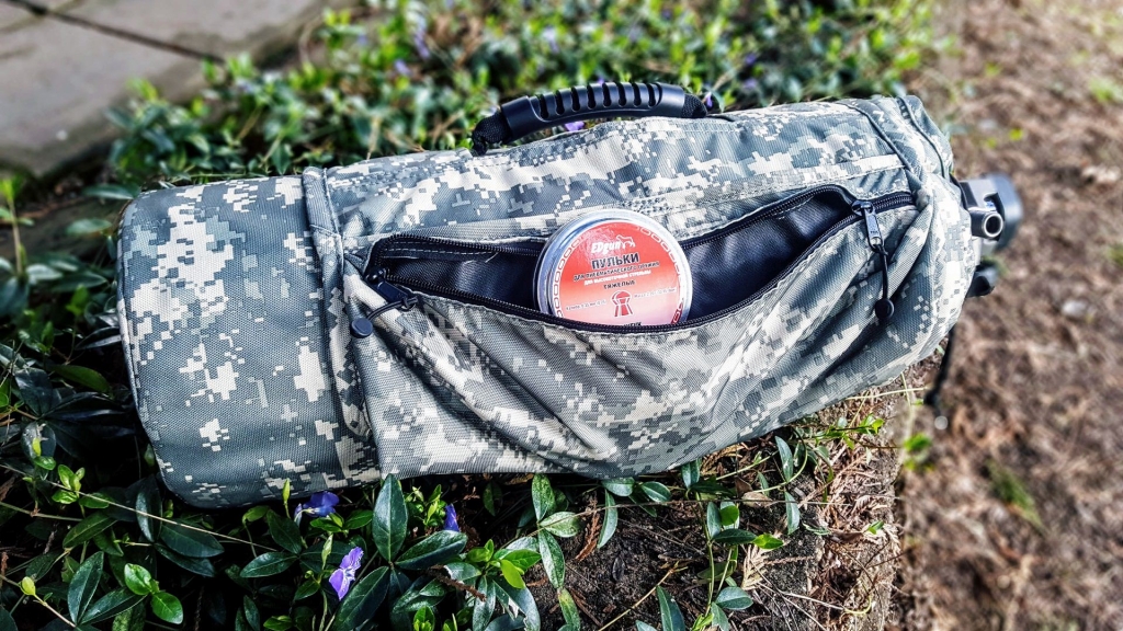 1582496099_1060496745e52f96337c8d9.06935287_tank bag 2.jpg