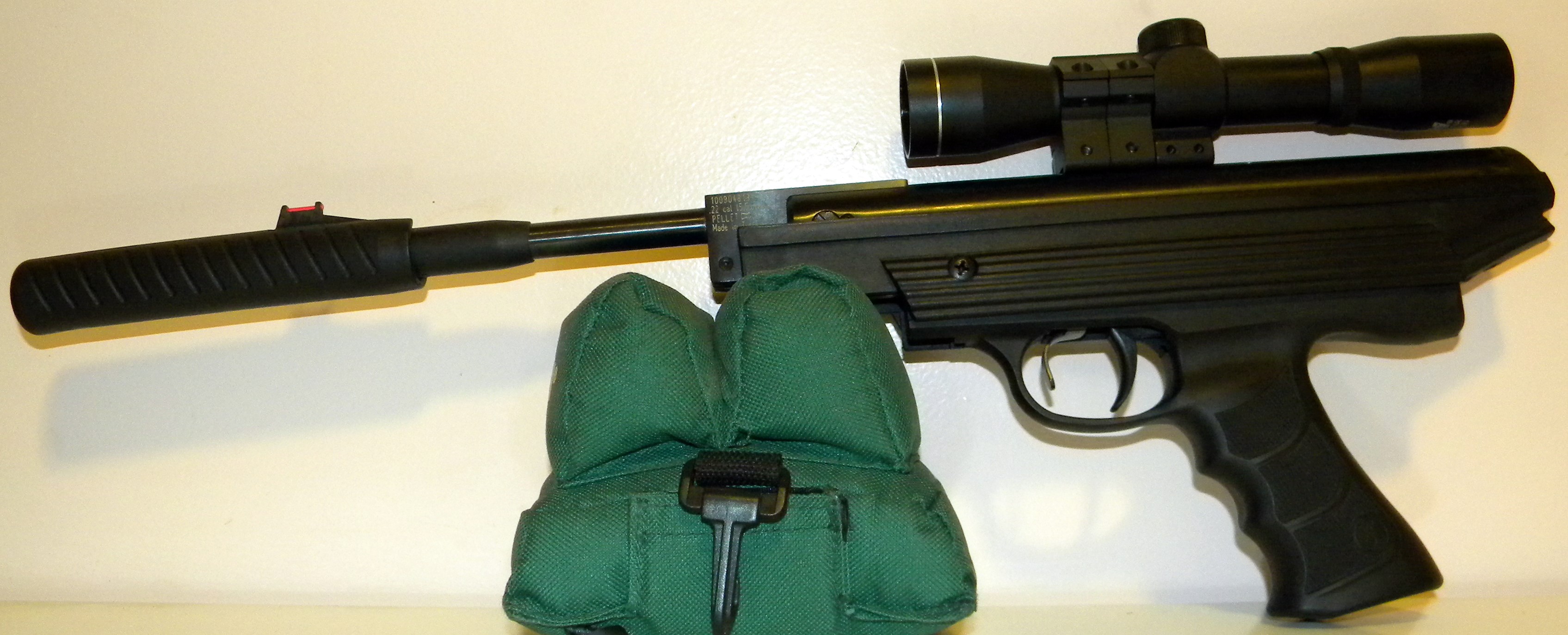 26 Browning 800 Magnum .22.JPG
