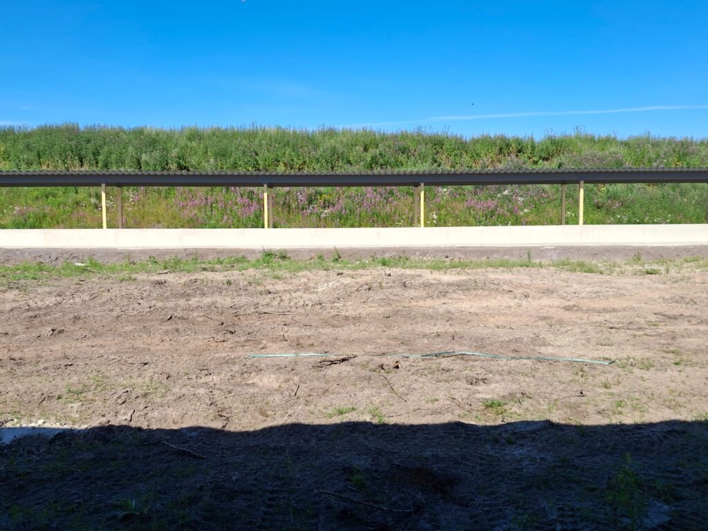 A view to a target line (25 m – 40 lanes).jpg
