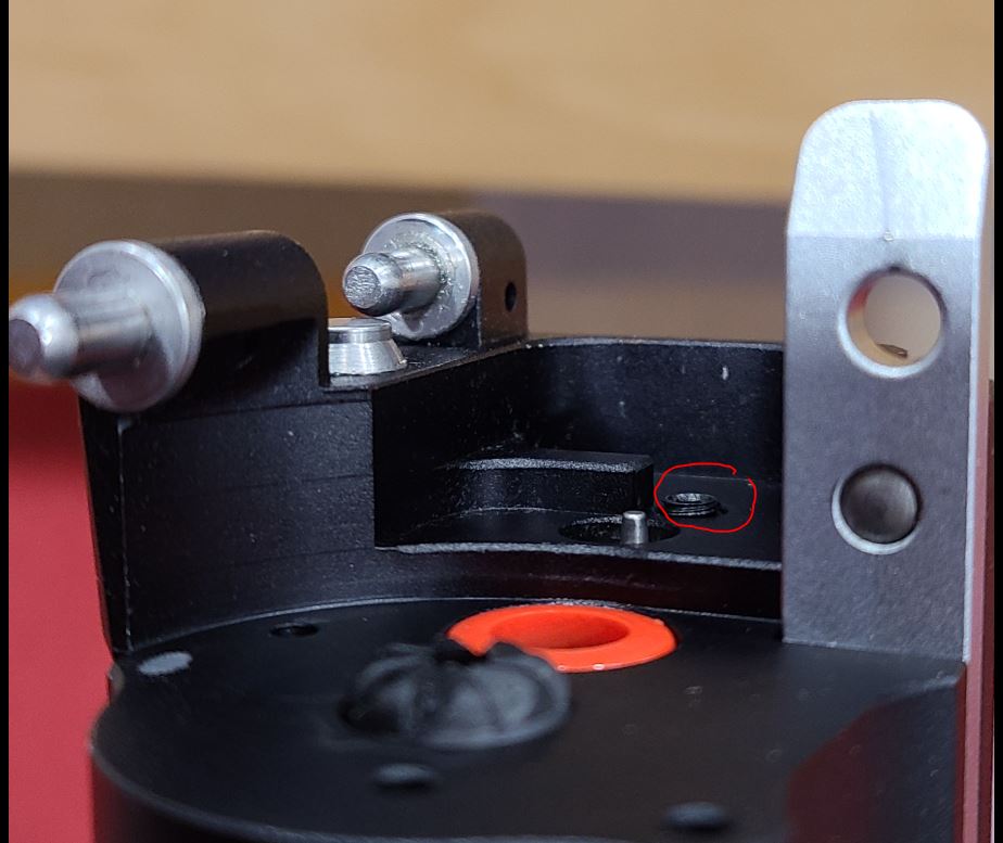 adjustment screw.1644351801.JPG