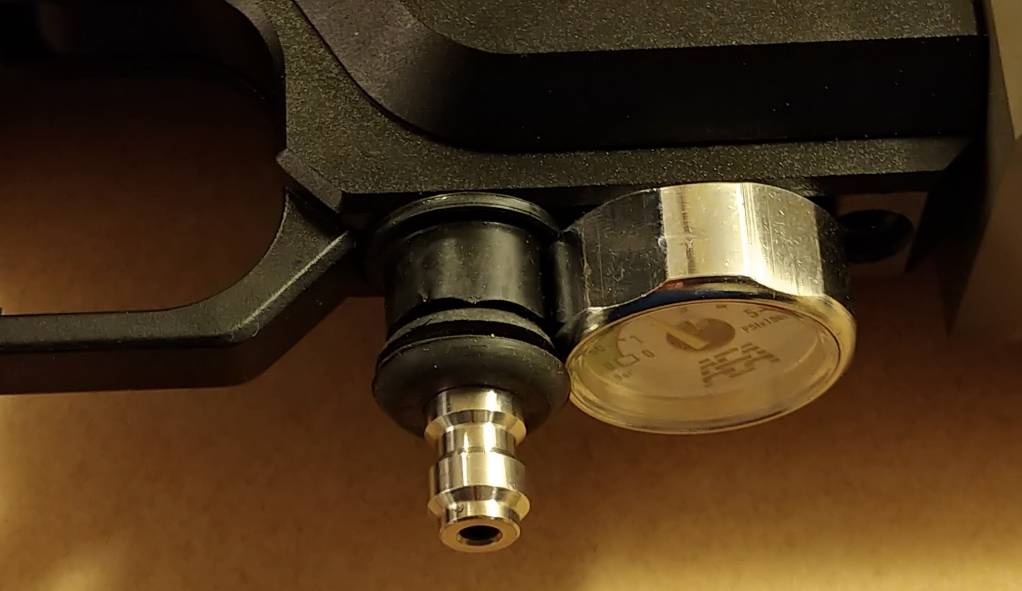 AEA SS Plus Fill probe secured by rubber grommet.1636553909.jpg
