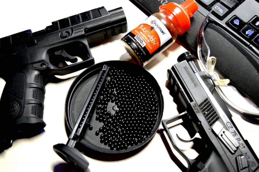 berettaAPX_czP07_blackwidowBBs_001.1647534439.jpg