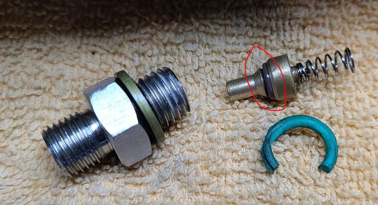 brown return valve oring.JPG