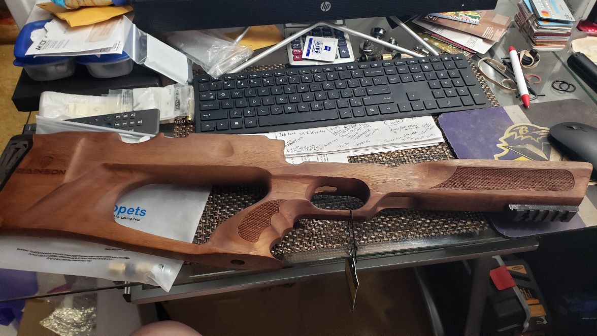cracked stock 3.jpg
