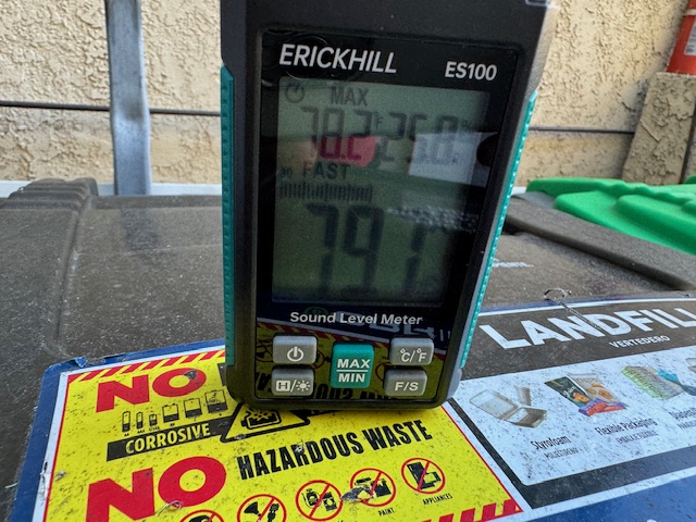 decible meter.jpg