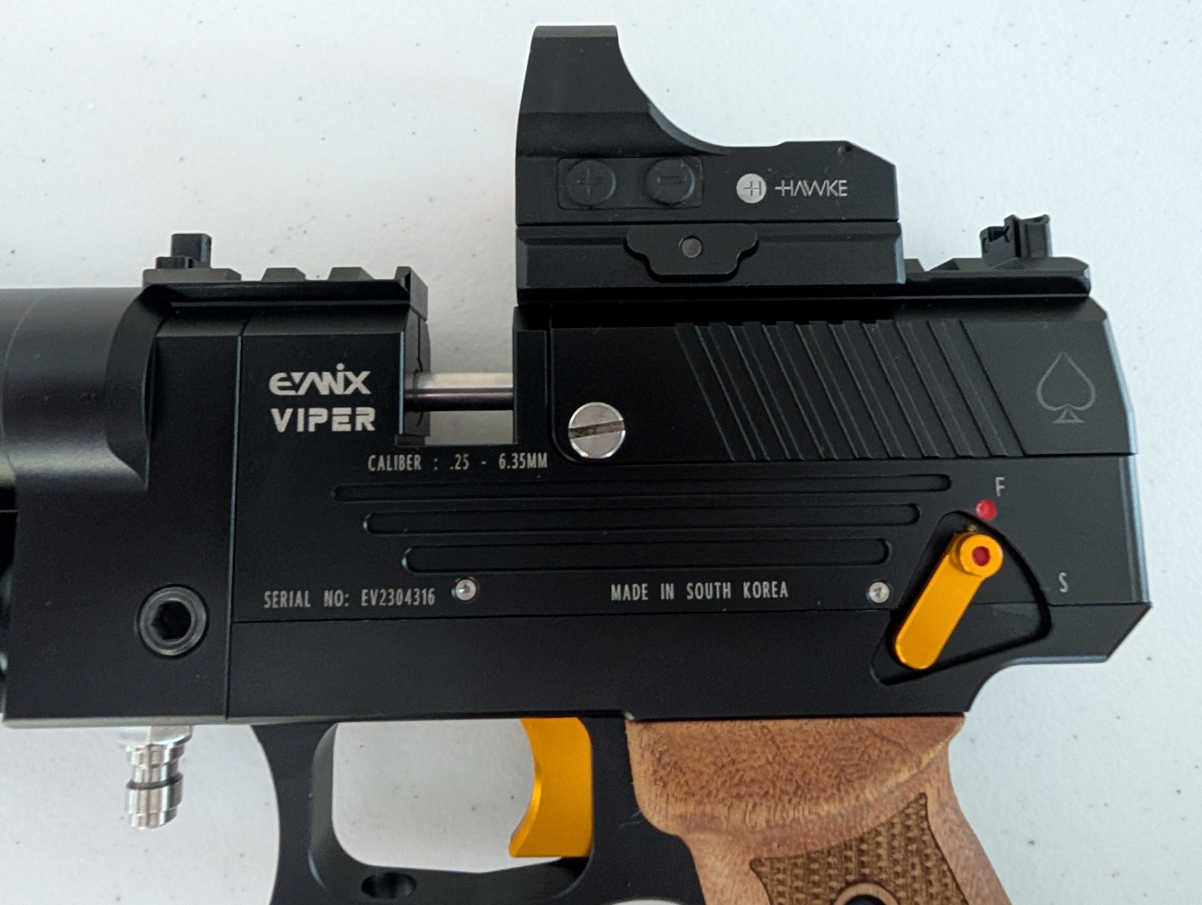 Evanix Viper .25 PCP Pistol Image 5.jpg