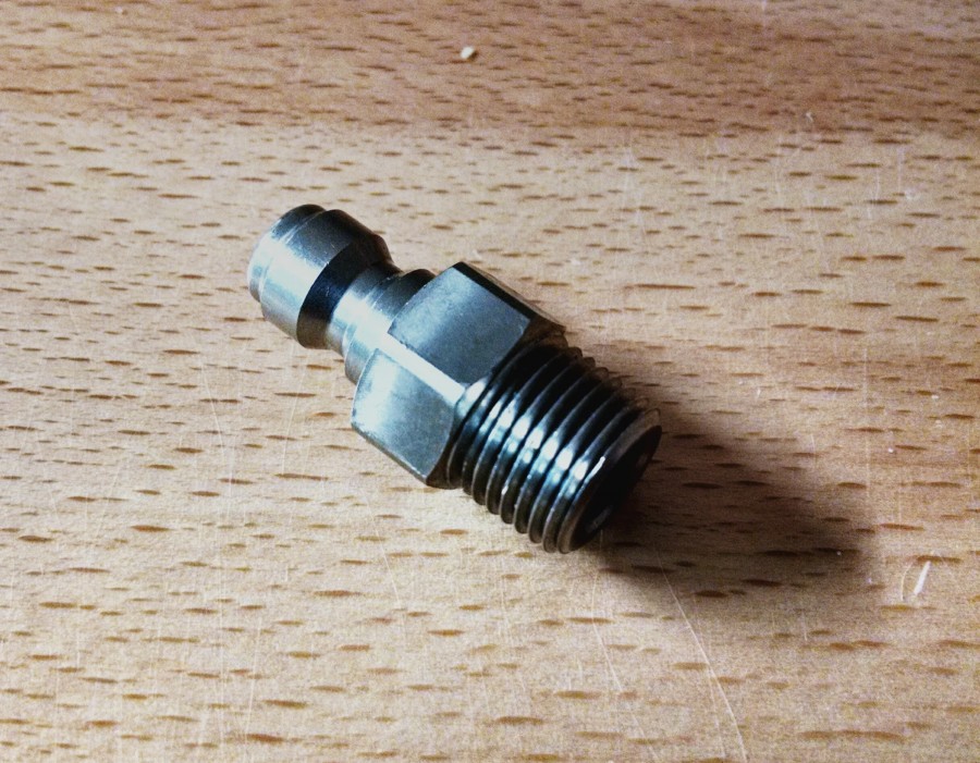 Foster-Fitting-900x701.1637785892.jpg