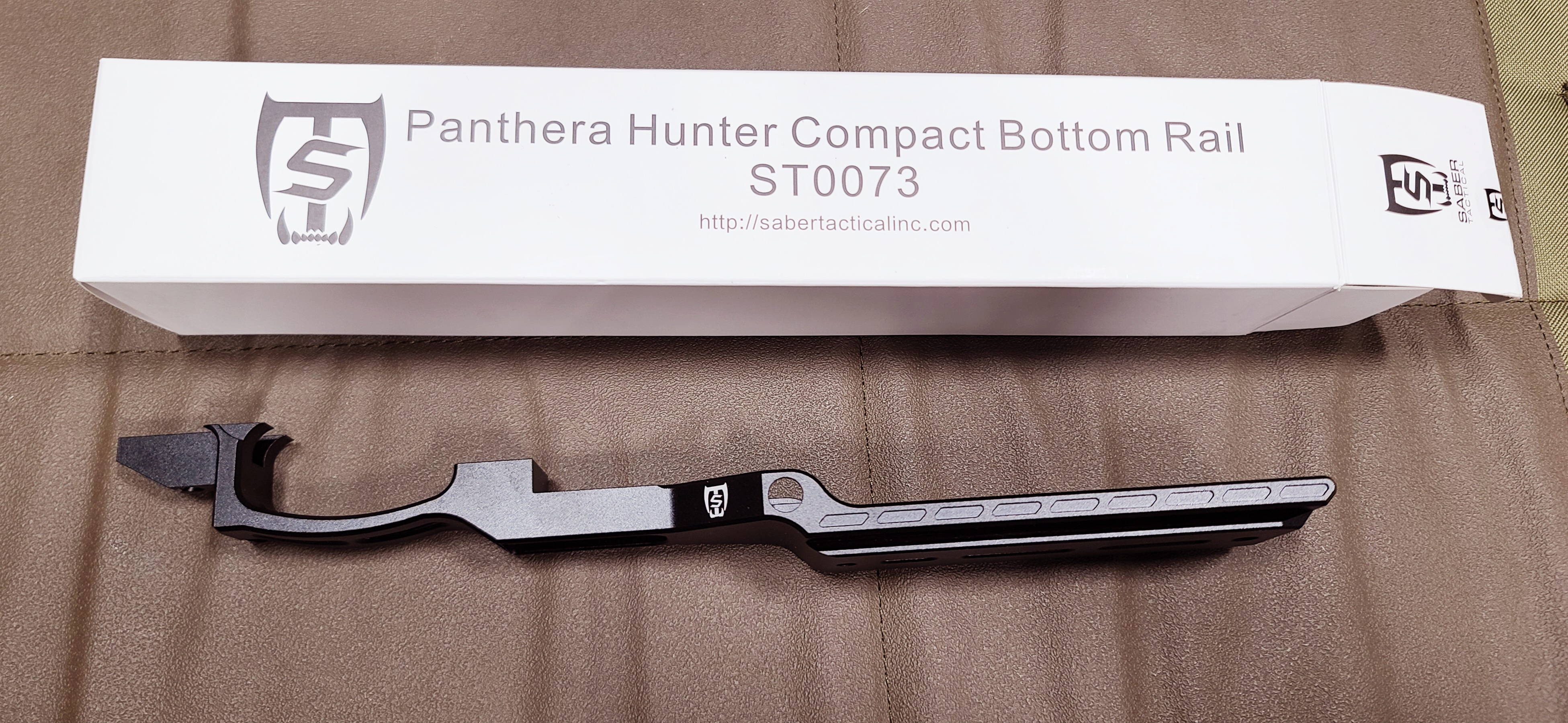 FXpantherahunterrail.jpg
