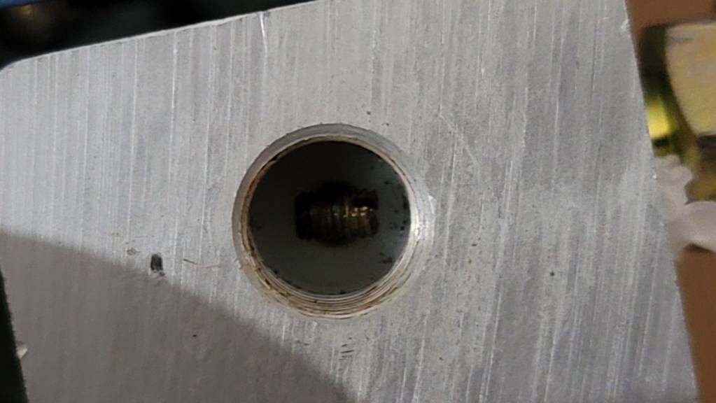 Gauge hole.1631126002.jpg