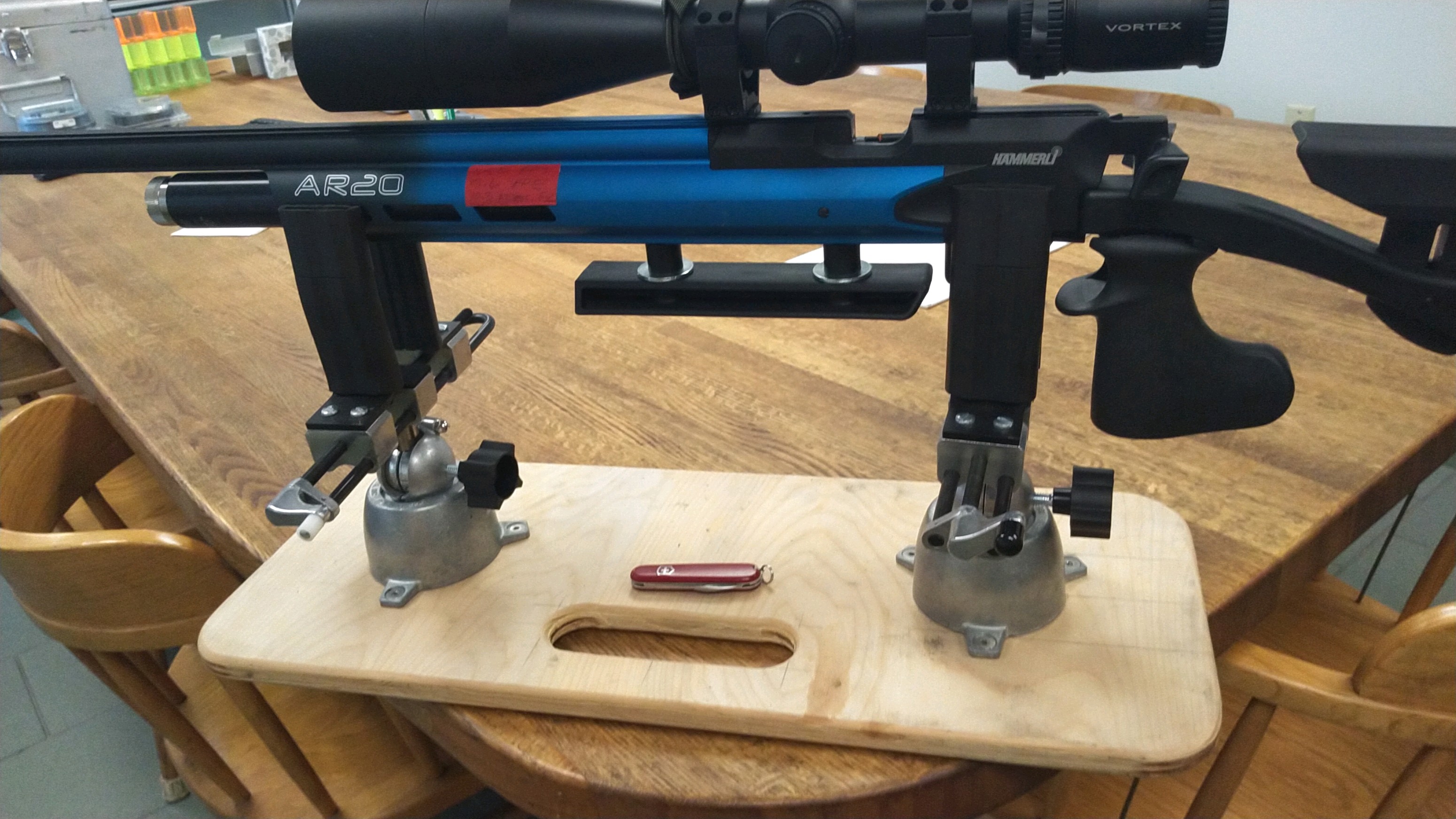 gun bench vise.JPG