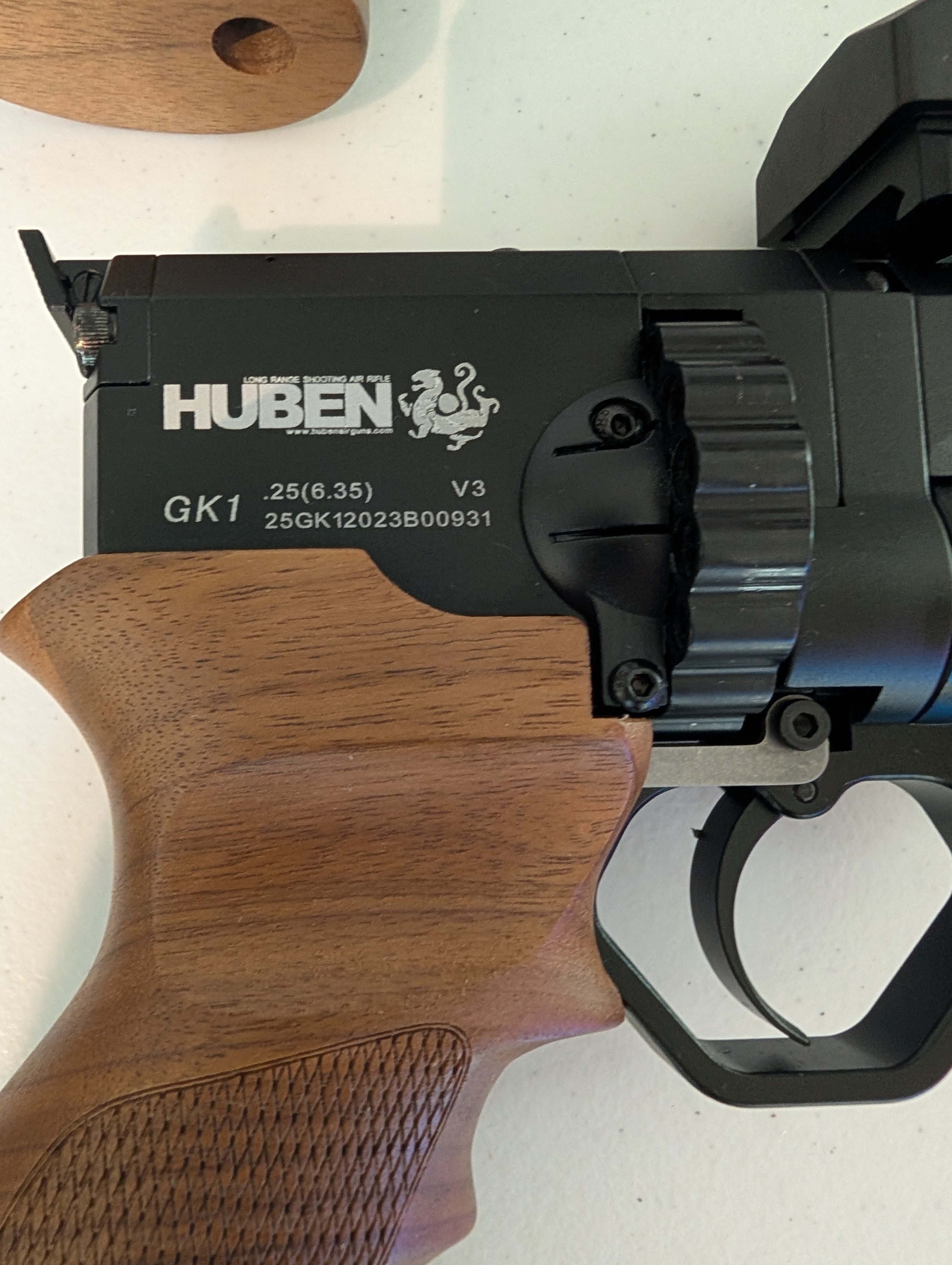 Huben GK1 Image 4.jpg