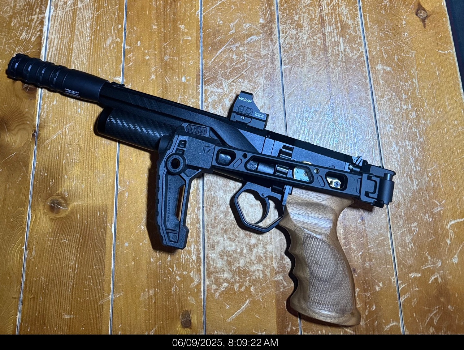 Huben GK1 Pistol - Pic 03.jpg