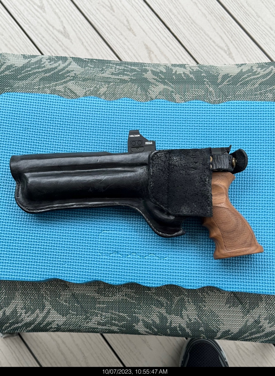 Huben Pistol GK1 - Holster Pic 02-1.jpg