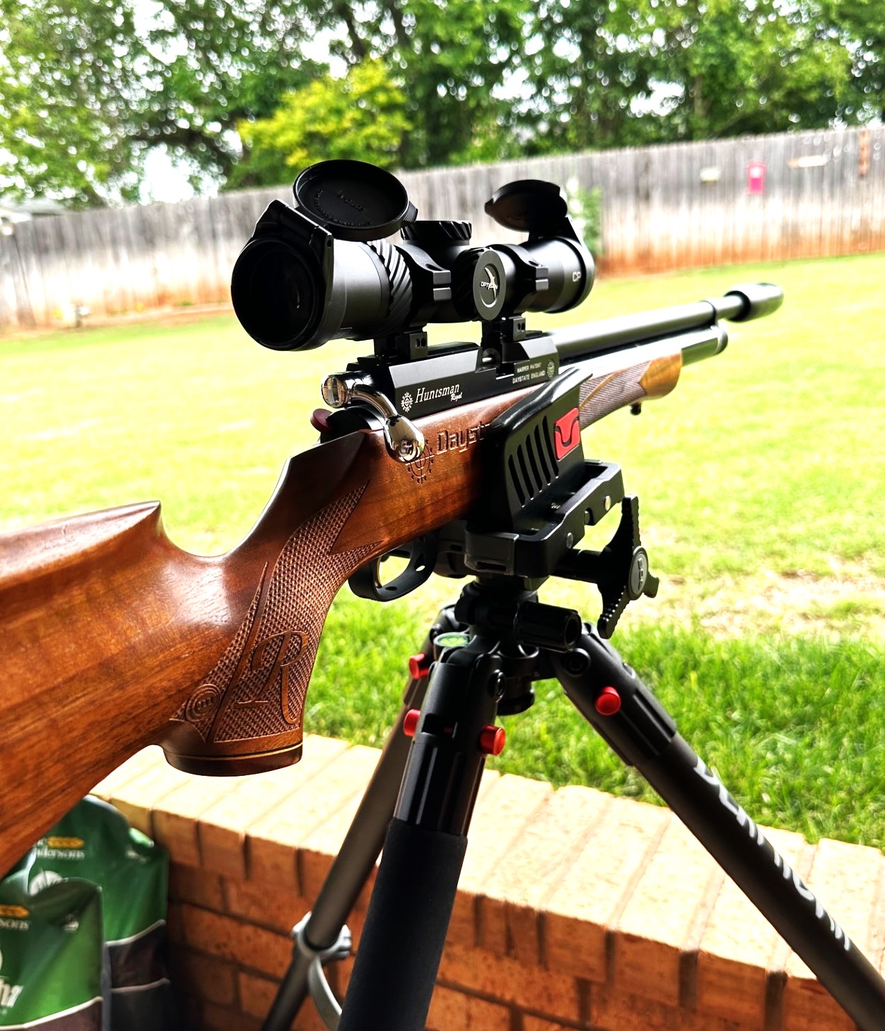 Huntsman Astile.jpg