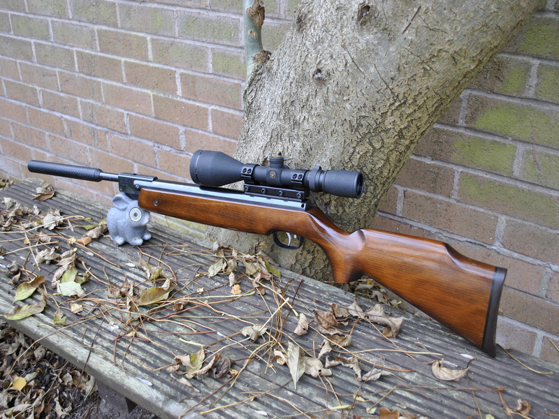HW 85 and a rabbit resized.jpg
