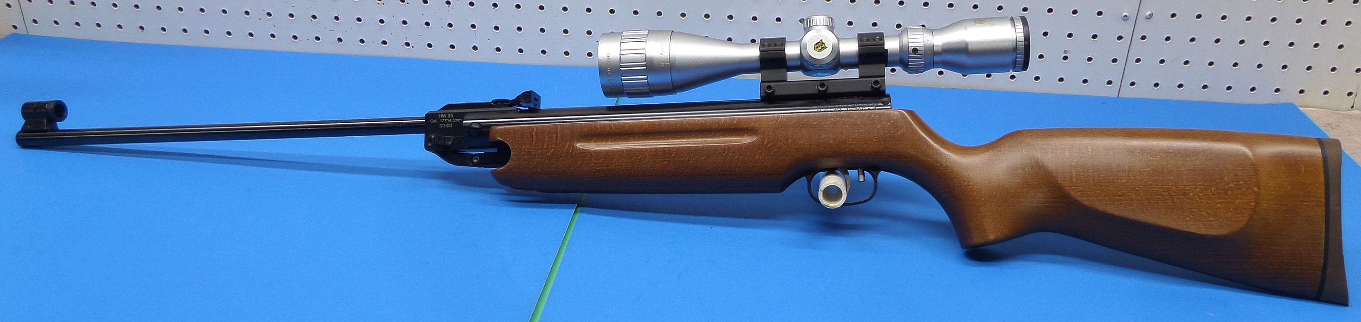 HW35-0891.jpg