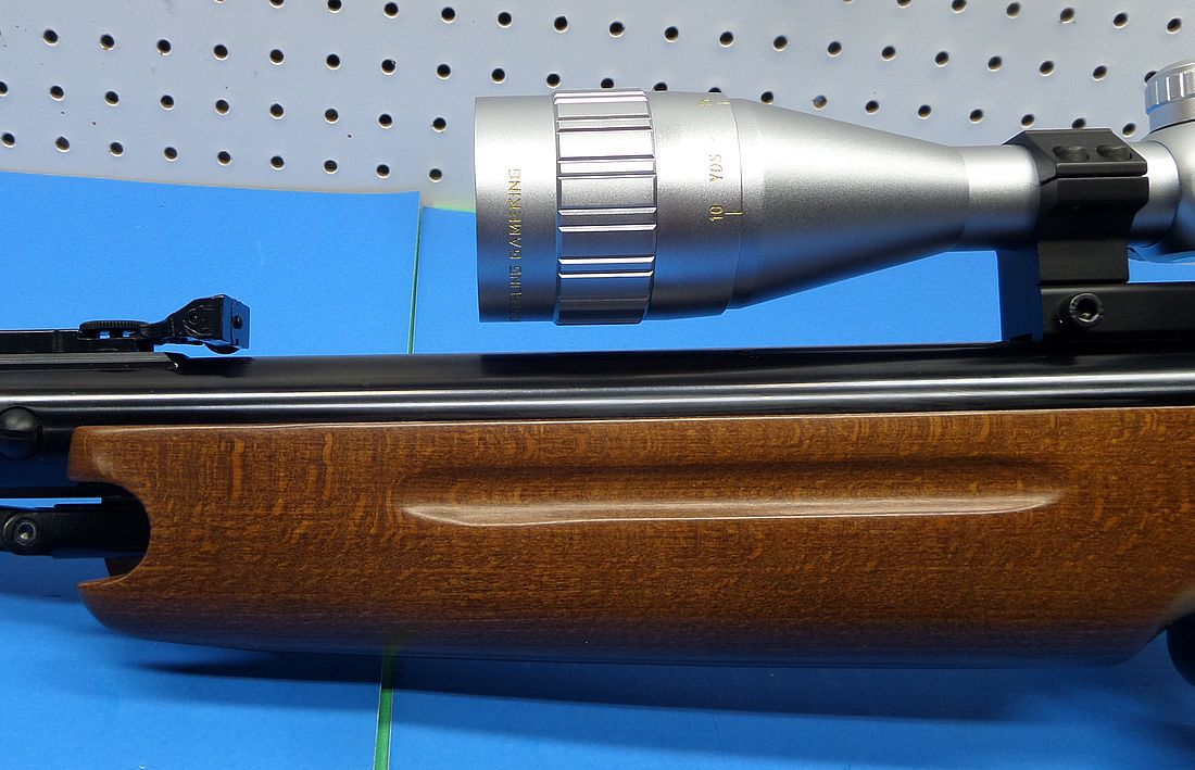 HW35-0891b.jpg