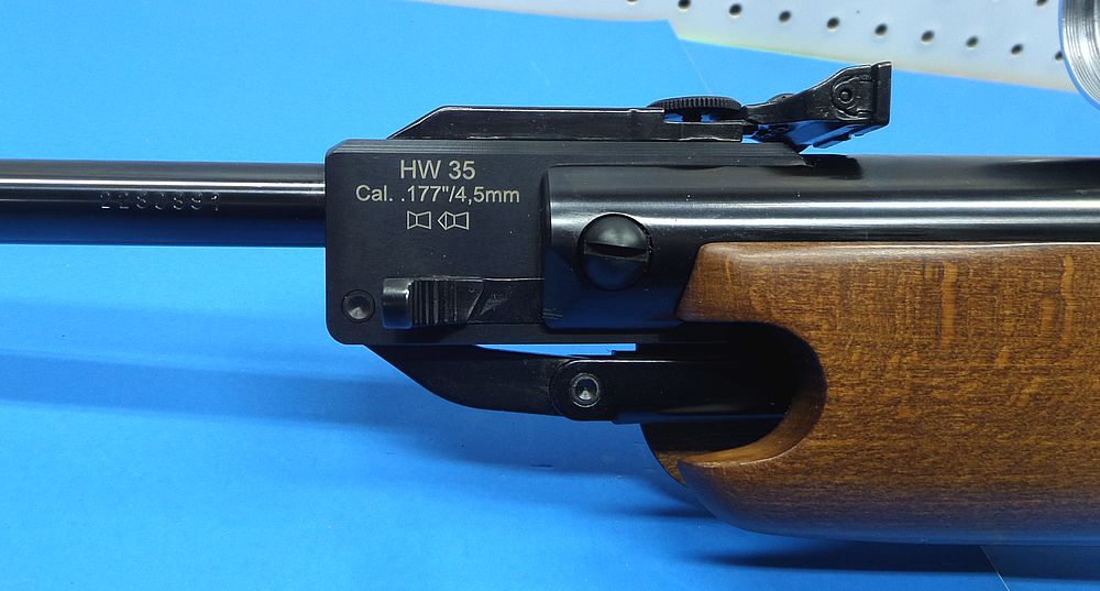 HW35-0891c.jpg