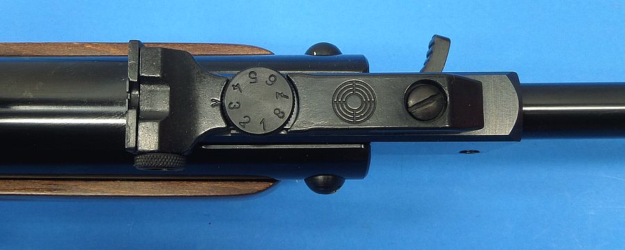HW35-0891g.jpg