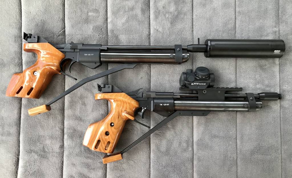 IZH pistols - both.1602898241.jpg