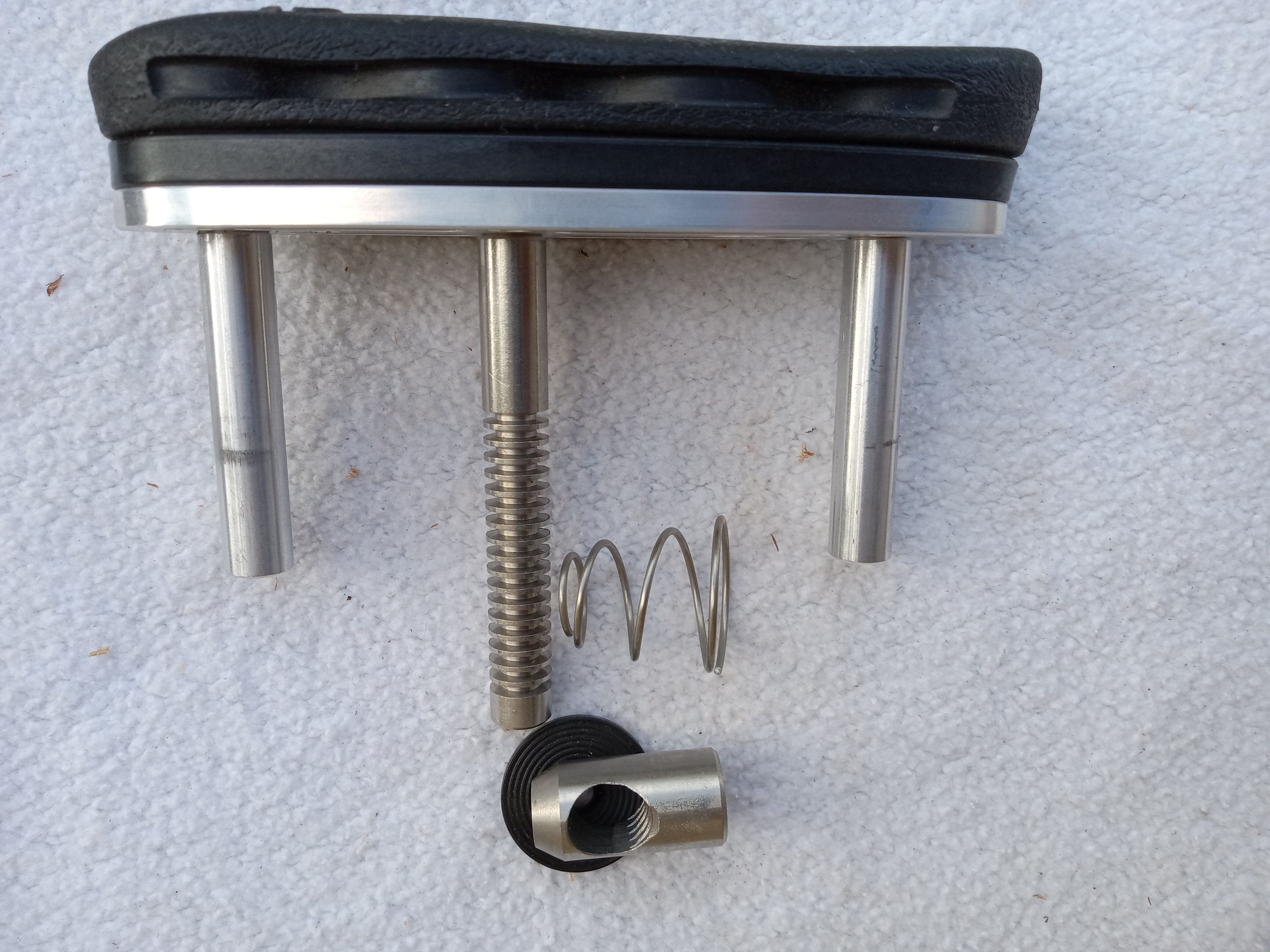 King GRS Butt Pad Mechanism.jpg