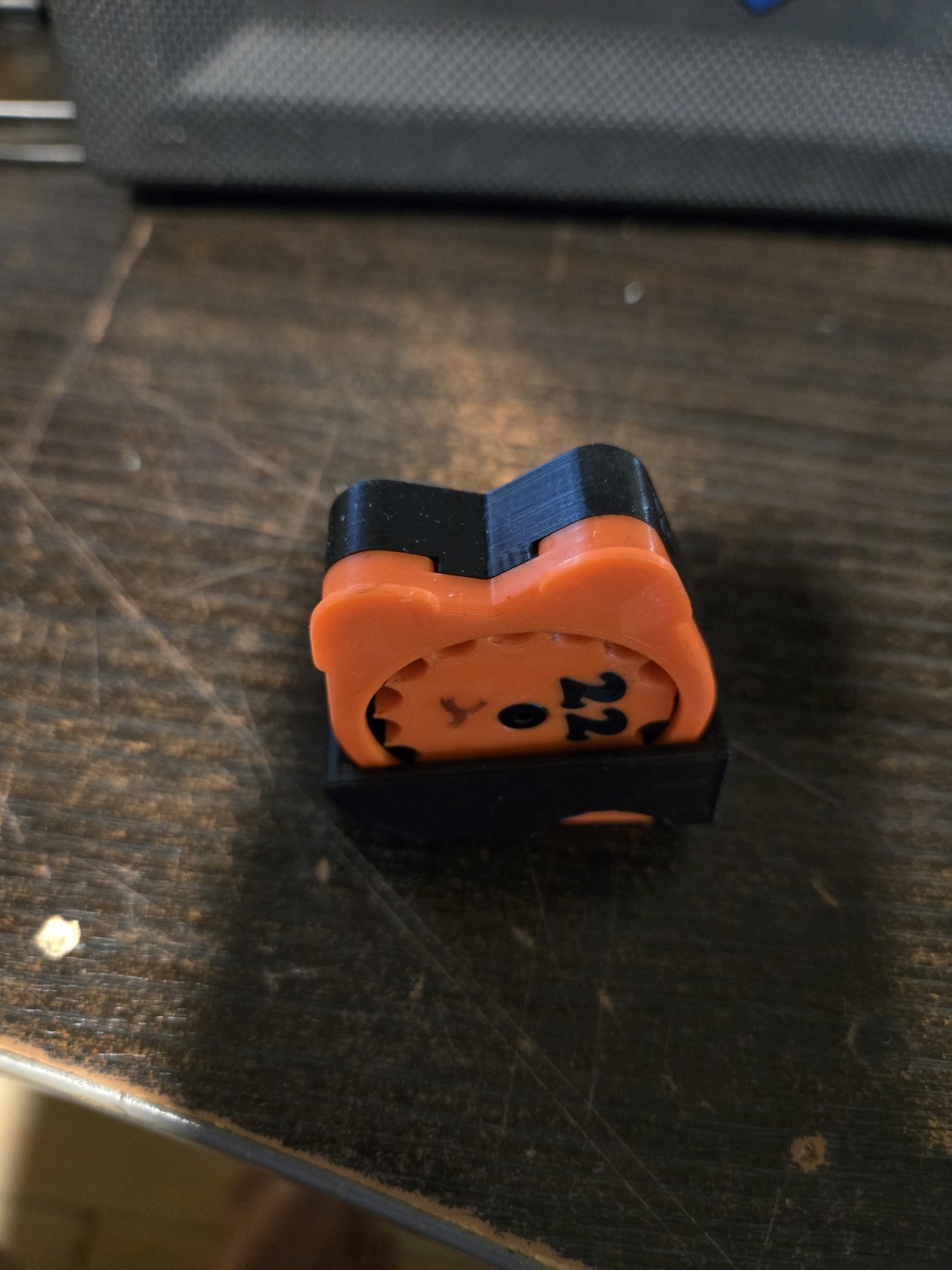 mag1.jpg