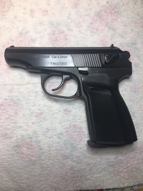 Makarov.JPG