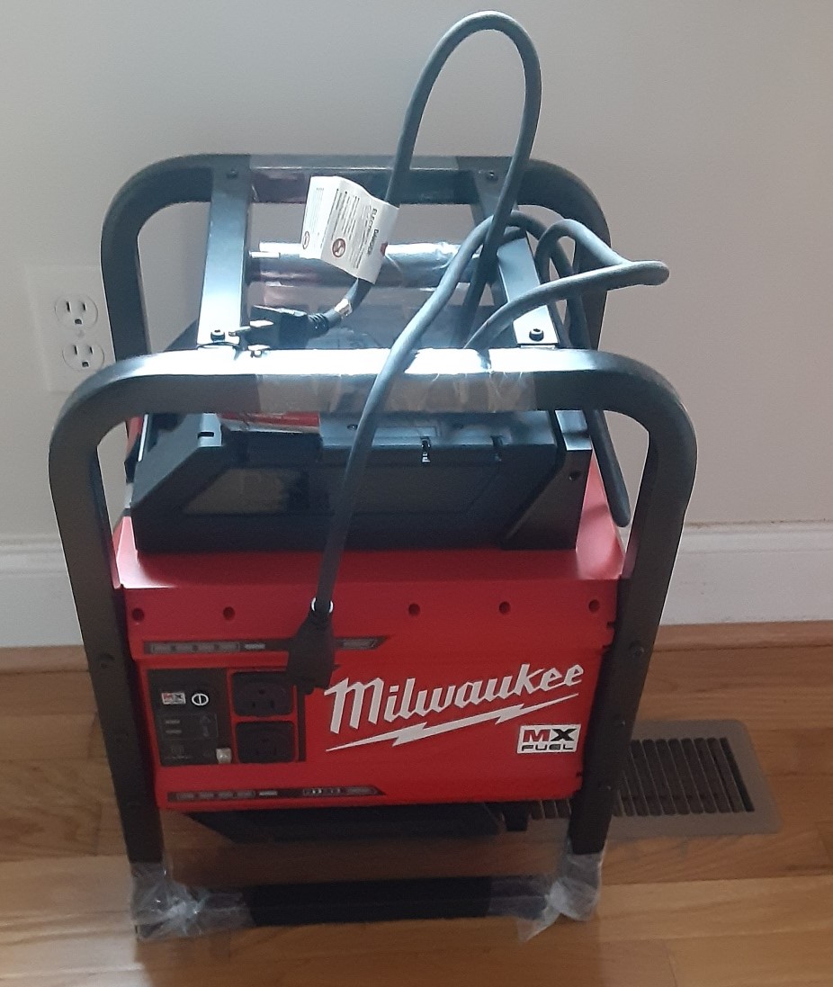 milwaukee power supply.jpg